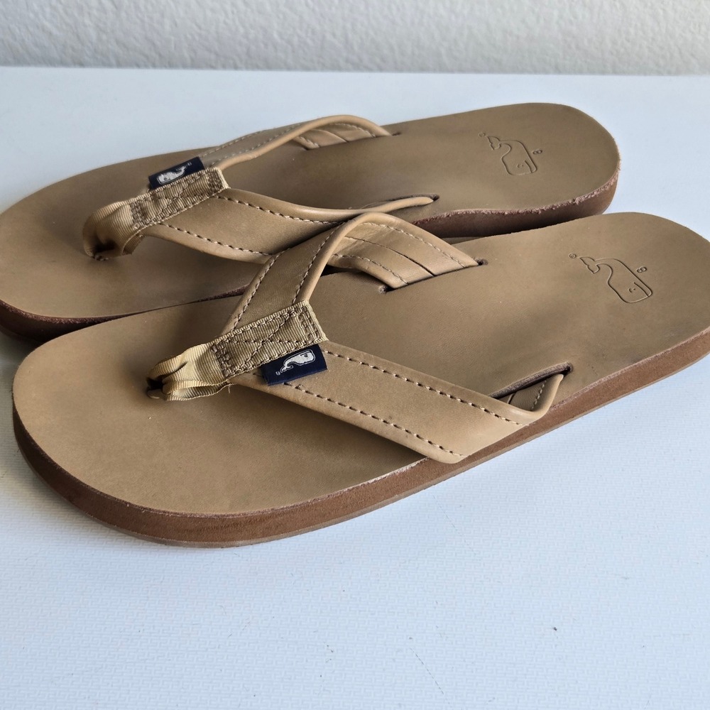 Vineyard Vines Womens Leather Flip Flops Tan Brown Whale Logo Sandals Size 8